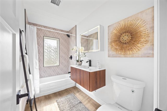 3400 NE 17th Way, Oakland Park, FL 33334