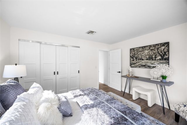 3400 NE 17th Way, Oakland Park, FL 33334