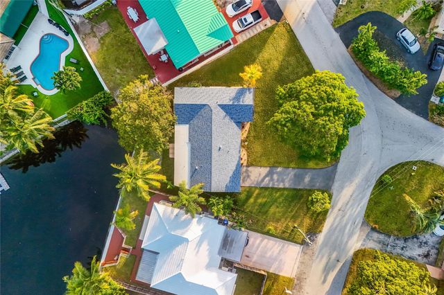 3400 NE 17th Way, Oakland Park, FL 33334