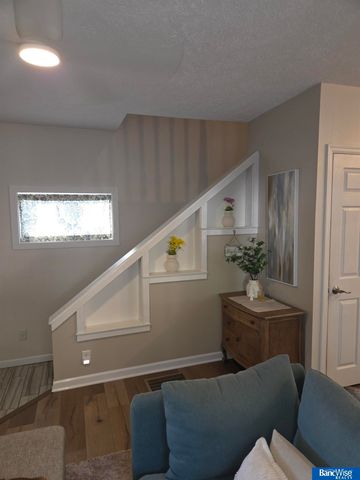 1242 Pawnee Street, Lincoln, NE 68502