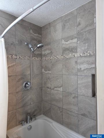 1242 Pawnee Street, Lincoln, NE 68502