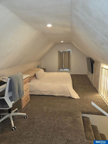 1242 Pawnee Street, Lincoln, NE 68502