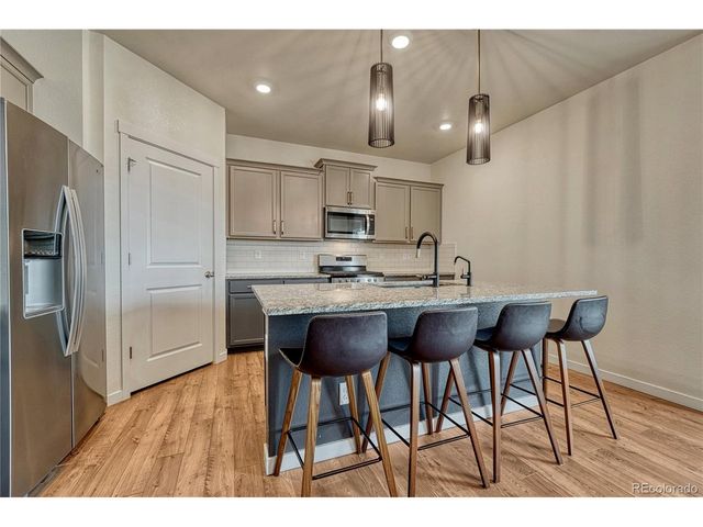 2249 Rosette Ln, Castle Rock, CO 80104