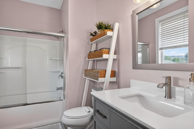 280 Sewall St, Boylston, MA 01505