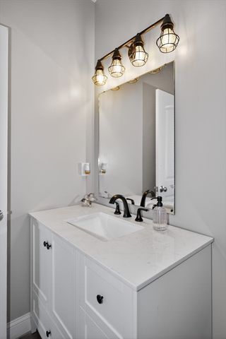 280 Sewall St, Boylston, MA 01505