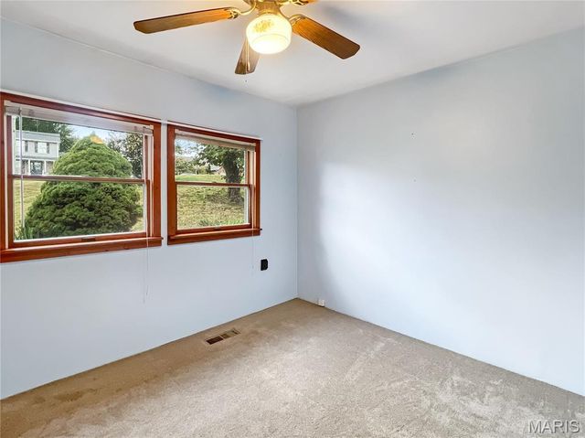 2710 Keebler Road, Maryville, IL 62062