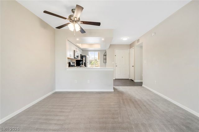 8070 West Russell Road 2006, Las Vegas, NV 89113