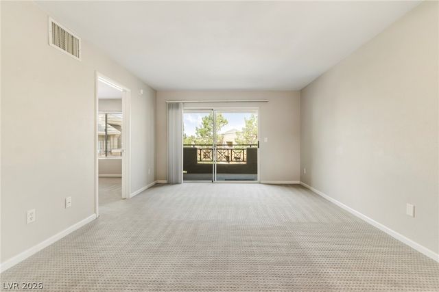 8070 West Russell Road 2006, Las Vegas, NV 89113