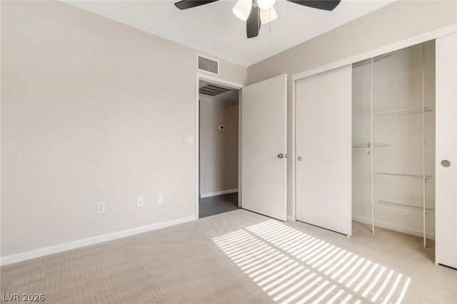 8070 West Russell Road 2006, Las Vegas, NV 89113