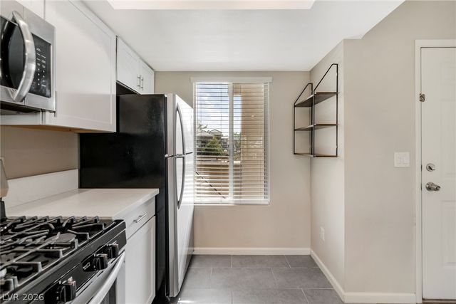8070 West Russell Road 2006, Las Vegas, NV 89113
