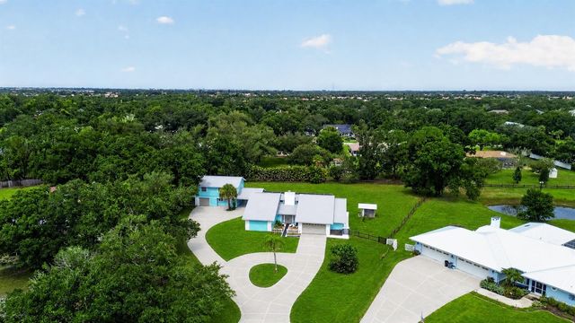 1305 GREENFIELD CIRCLE, Venice, FL 34292