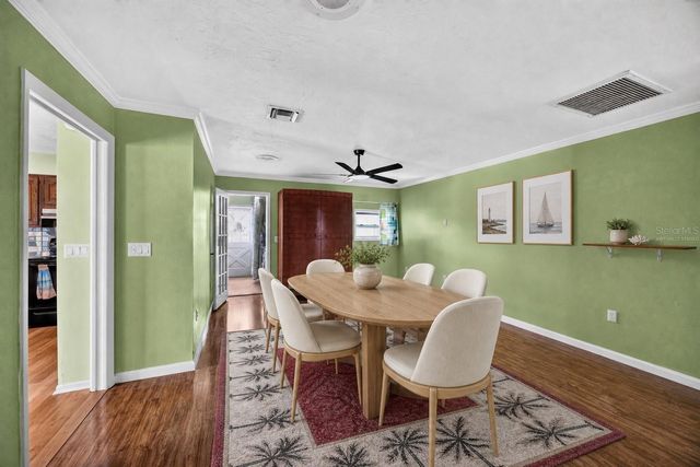 1305 GREENFIELD CIRCLE, Venice, FL 34292