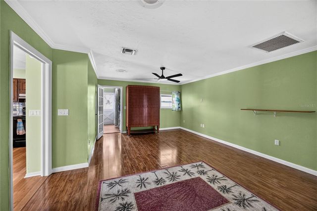 1305 GREENFIELD CIRCLE, Venice, FL 34292