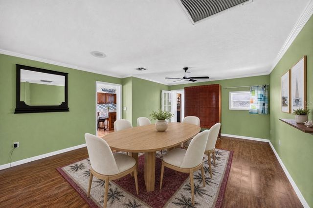 1305 GREENFIELD CIRCLE, Venice, FL 34292