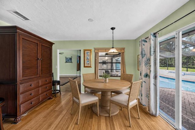1305 GREENFIELD CIRCLE, Venice, FL 34292