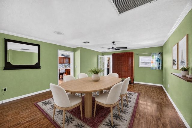 1305 GREENFIELD CIRCLE, Venice, FL 34292