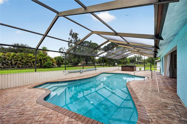 1305 GREENFIELD CIRCLE, Venice, FL 34292