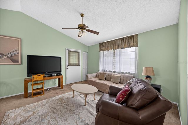 1305 GREENFIELD CIRCLE, Venice, FL 34292