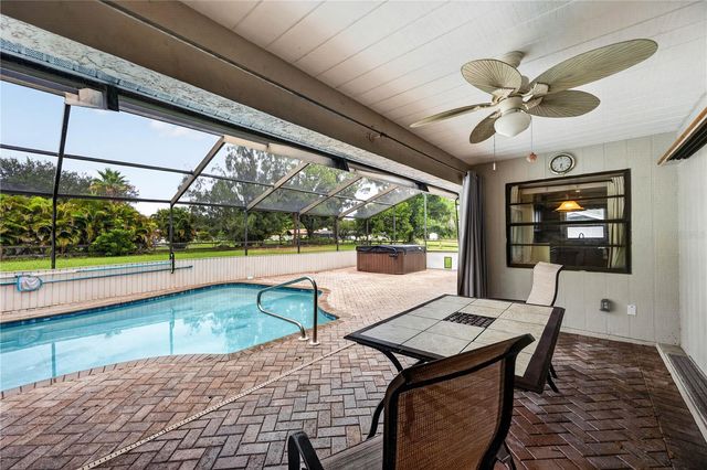 1305 GREENFIELD CIRCLE, Venice, FL 34292