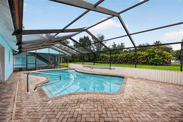 1305 GREENFIELD CIRCLE, Venice, FL 34292