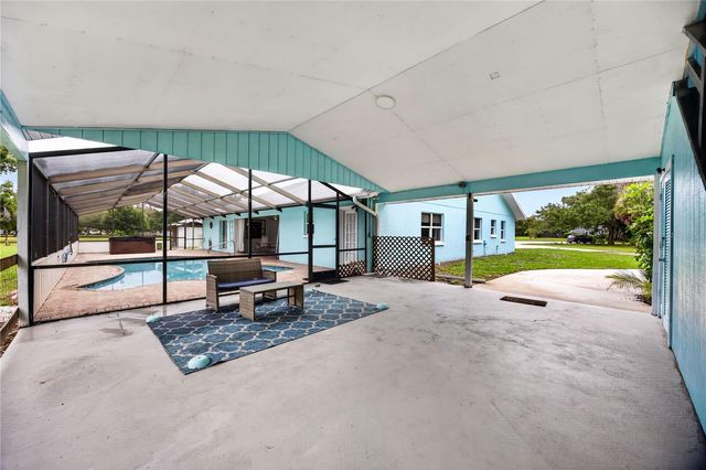 1305 GREENFIELD CIRCLE, Venice, FL 34292