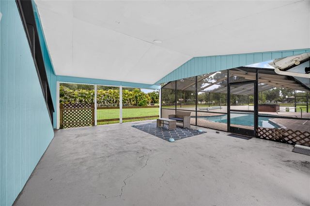 1305 GREENFIELD CIRCLE, Venice, FL 34292