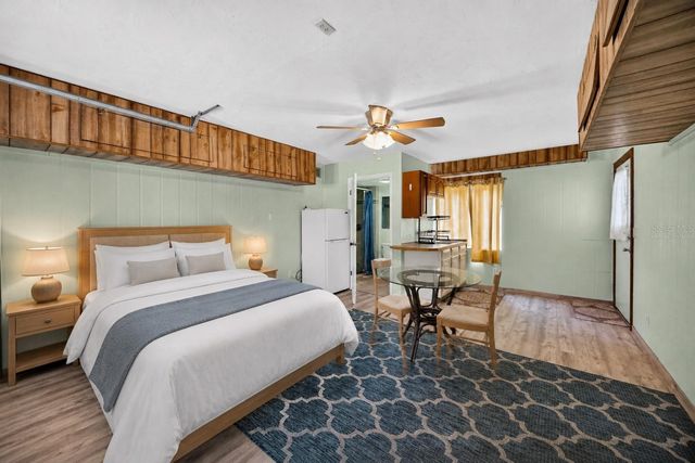 1305 GREENFIELD CIRCLE, Venice, FL 34292