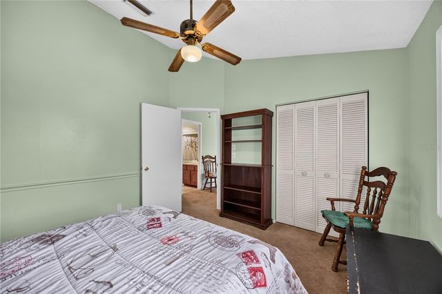 1305 GREENFIELD CIRCLE, Venice, FL 34292
