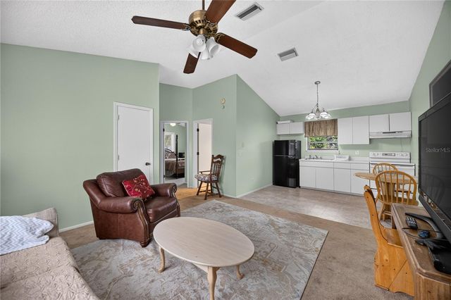 1305 GREENFIELD CIRCLE, Venice, FL 34292