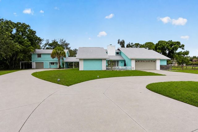 1305 GREENFIELD CIRCLE, Venice, FL 34292