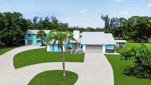 1305 GREENFIELD CIRCLE, Venice, FL 34292
