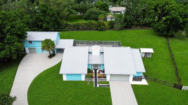 1305 GREENFIELD CIRCLE, Venice, FL 34292