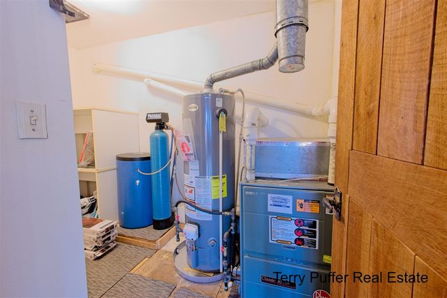 2291 20 Mile Road, Kent City, MI 49330