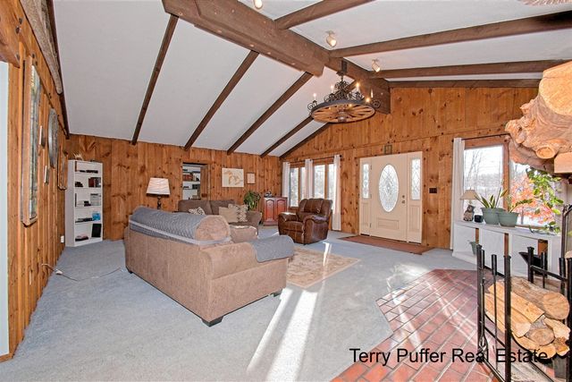 2291 20 Mile Road, Kent City, MI 49330