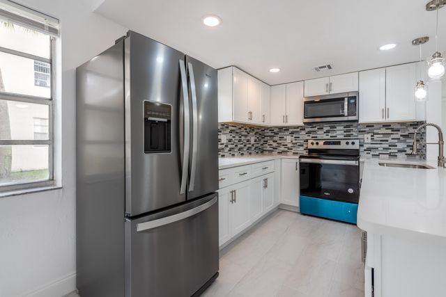 108 Normandy Lane C, Delray Beach, FL 33484