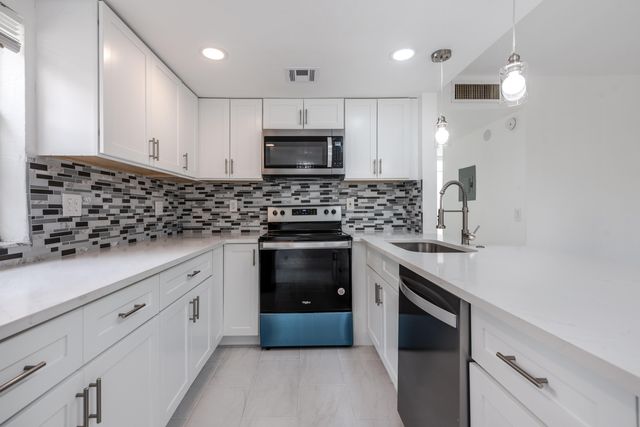 108 Normandy Lane C, Delray Beach, FL 33484