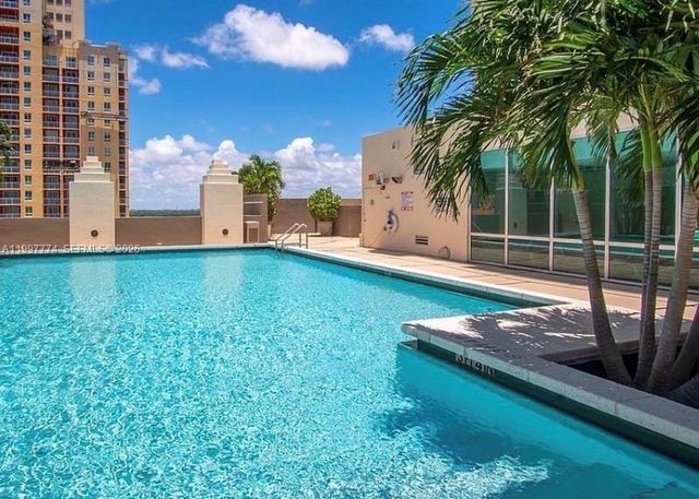 9066 SW 73rd Ct 806, Miami, FL 33156