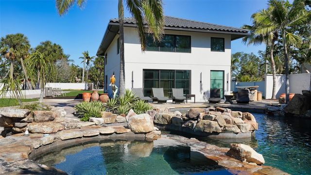 684 FREELING DRIVE, Sarasota, FL 34242