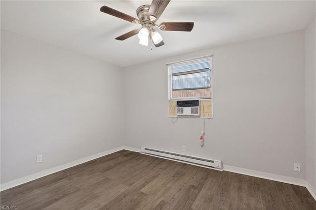 315 15th St Apt 6, Virginia Beach, VA 23451