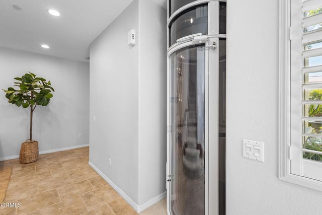 4082 Farralon Way, Oxnard, CA 93035