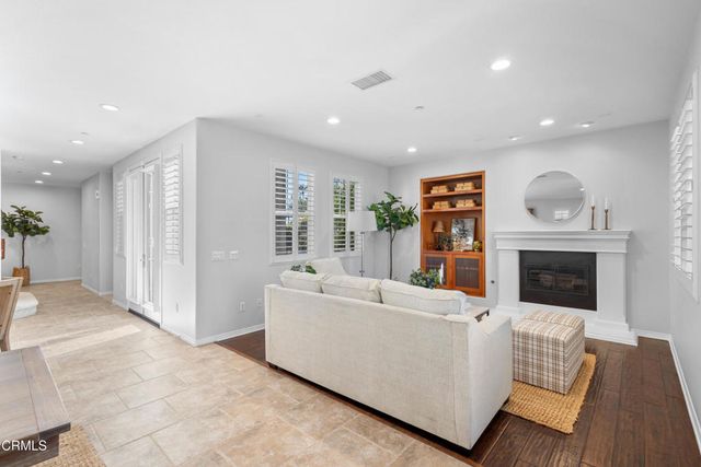 4082 Farralon Way, Oxnard, CA 93035