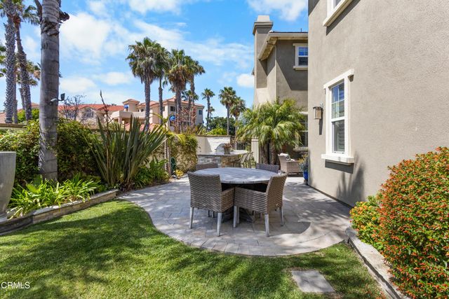 4082 Farralon Way, Oxnard, CA 93035