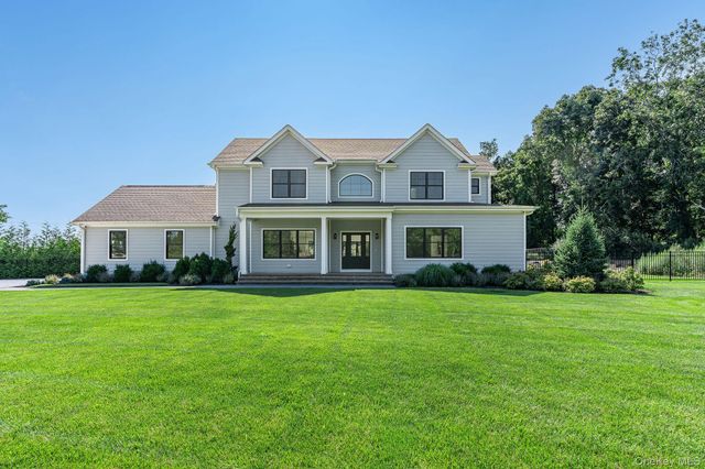2790 Stanley Road, Mattituck, NY 11952