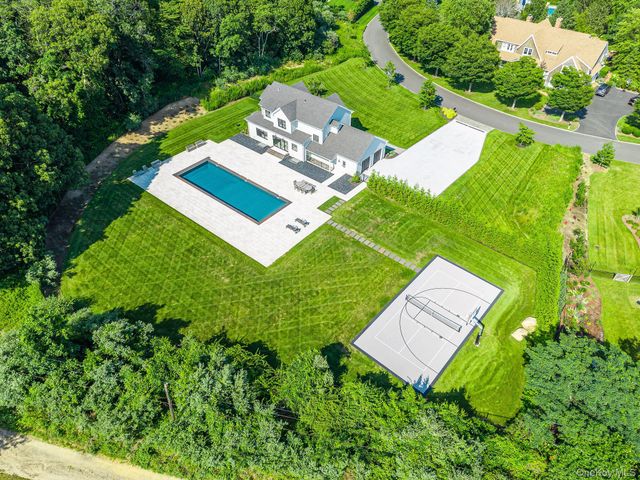 2790 Stanley Road, Mattituck, NY 11952
