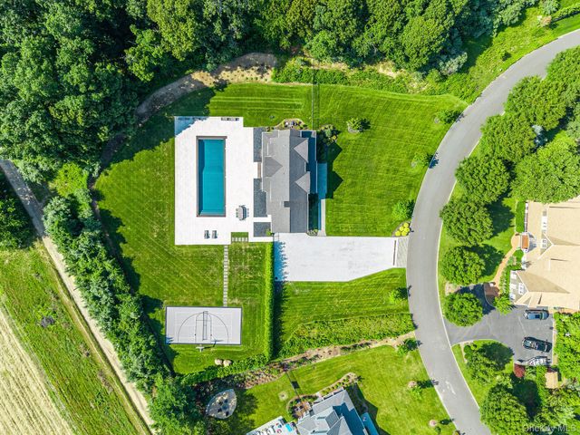 2790 Stanley Road, Mattituck, NY 11952