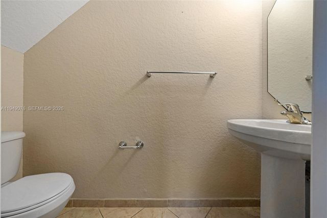 3533 Sonoma Dr, Riviera Beach, FL 33404