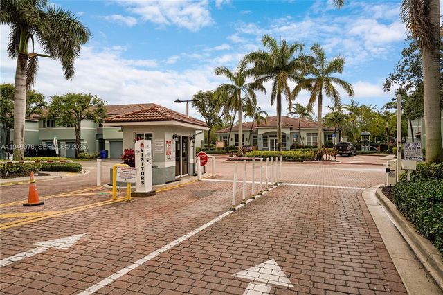 3533 Sonoma Dr, Riviera Beach, FL 33404