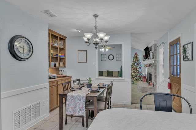 341 Forest Lake, Longview, TX 75605