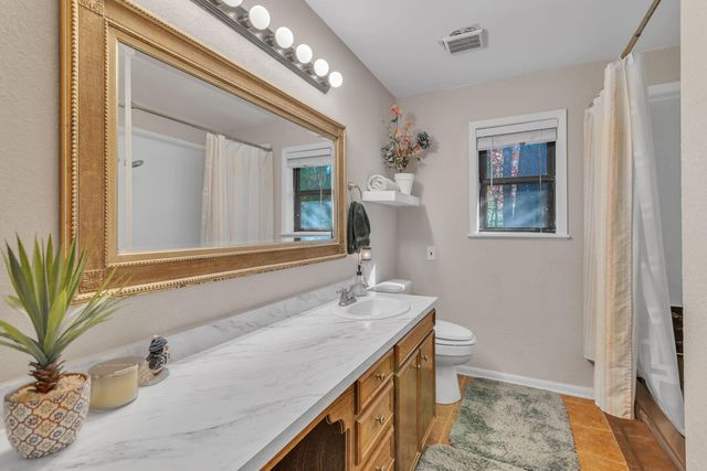 341 Forest Lake, Longview, TX 75605