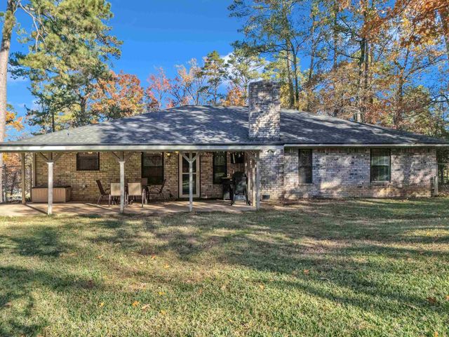 341 Forest Lake, Longview, TX 75605